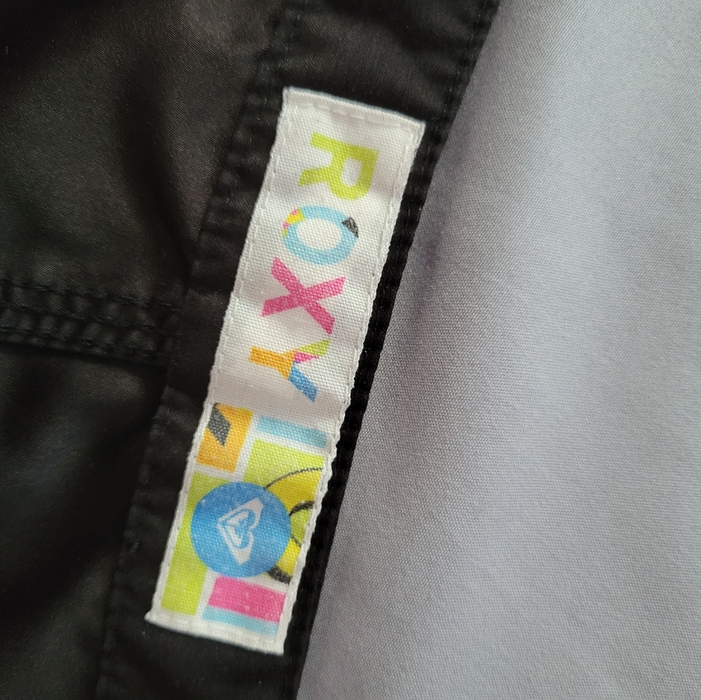 Roxy Board Shorts - Picture 2 of 4